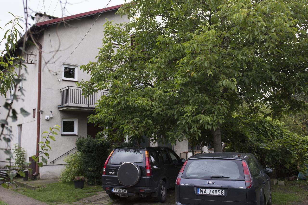 Rent0Nline Brwinow Rooms Exteriér fotografie