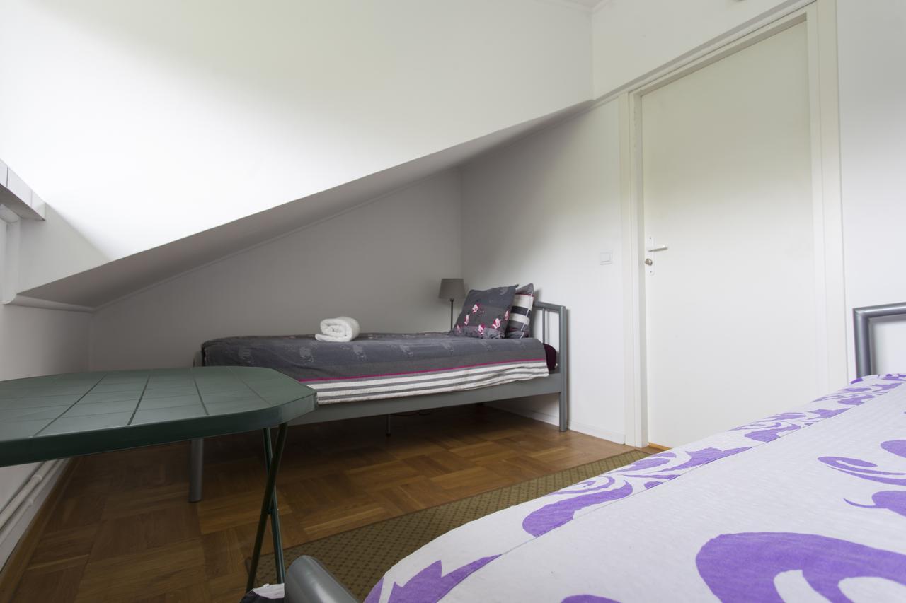 Rent0Nline Brwinow Rooms Exteriér fotografie
